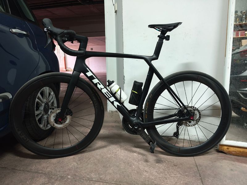 Used Trek Madone Shimano 105 2026 Road & Gravel