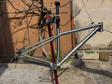Stanton Switch9er Titanium 2025 Frameset 2025 Mountainbike d'occasion — image 13 sur 14