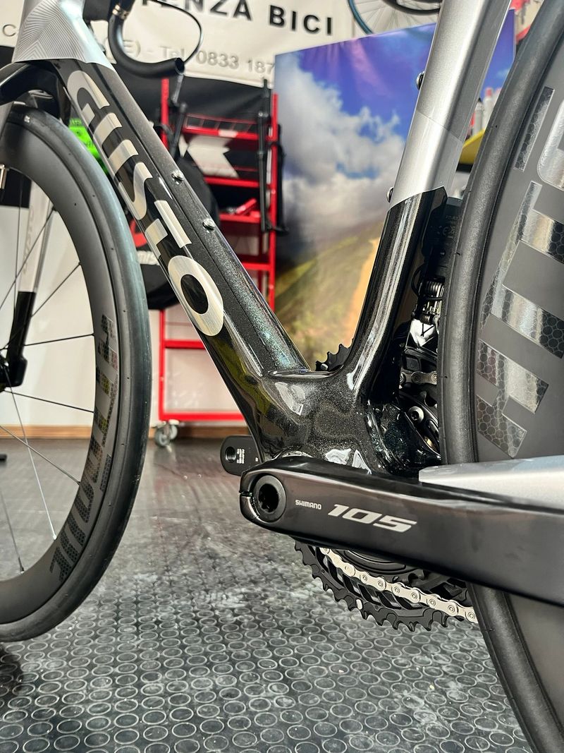 Used Gusto Gtr 2026 Road & Gravel, Black — image 3 of 16