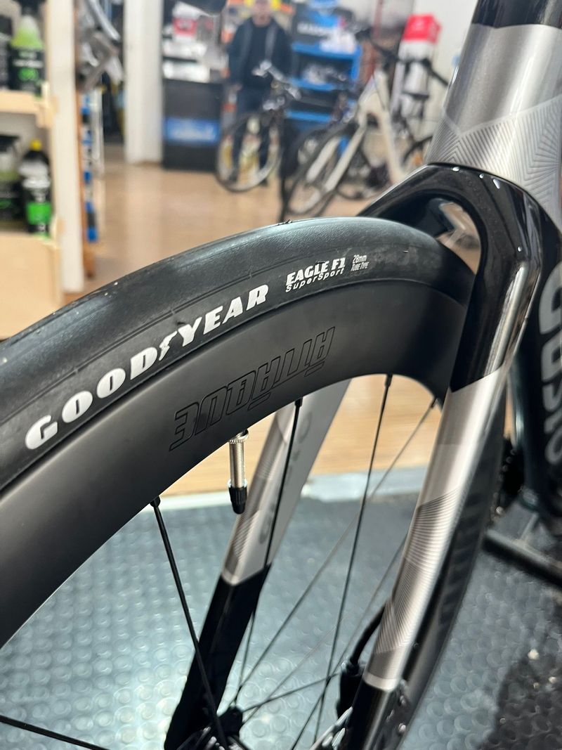 Used Gusto Gtr 2026 Road & Gravel, Black — image 12 of 16