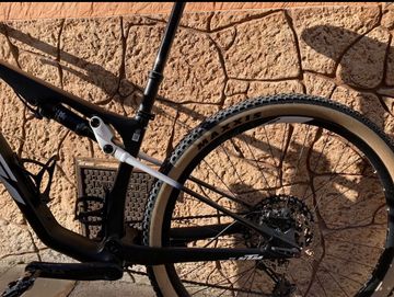 Used KTM Scarp Shimano Deore XT 2021 Mountainbike, Black — image 6 of 6