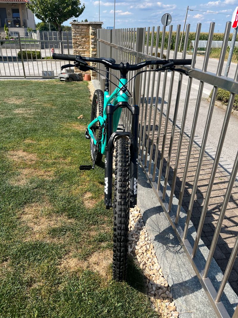 Used GT Force Expert 2021 Mountainbike, Blue — image 2 of 11