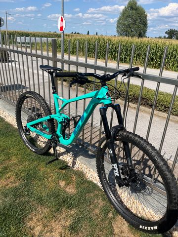 Used GT Force Expert 2021 Mountainbike, Blue — image 5 of 11