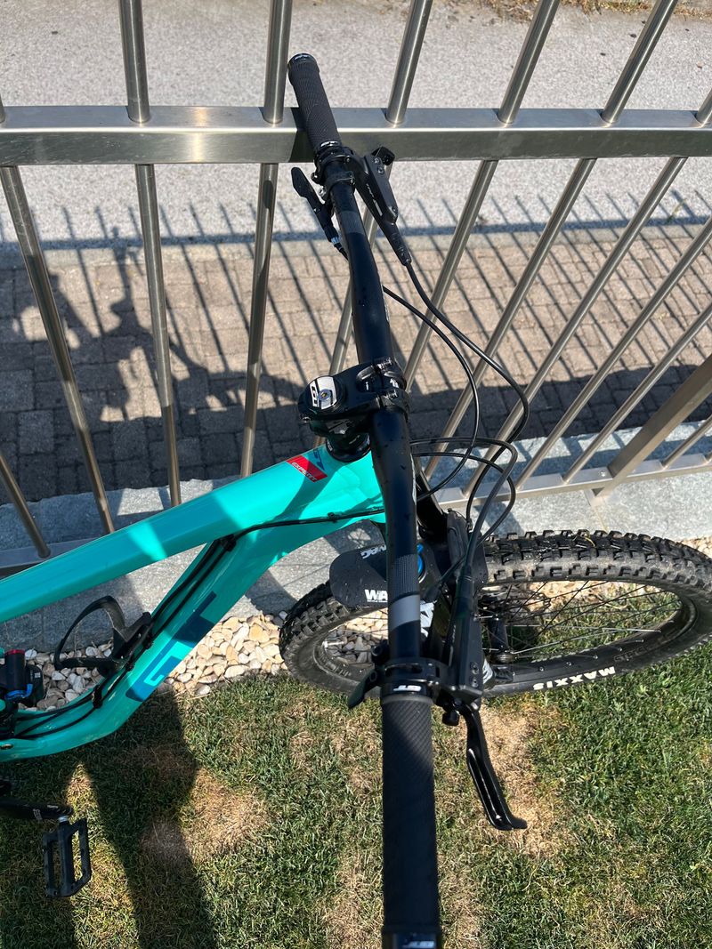 Used GT Force Expert 2021 Mountainbike, Blue — image 6 of 11