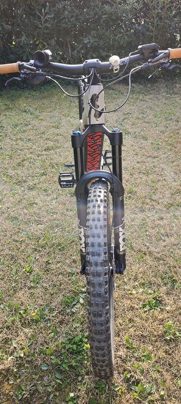 Focus Sam Shimano Deore XT 2023 Mountainbike d'occasion — image 7 sur 8