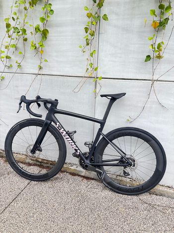 Used Specialized Tarmac SRAM Force eTap AXS 2026 Road & Gravel, Black — image 26 of 42