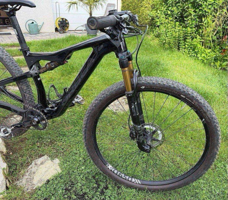 Used Orbea OIZ M10 TR 2020 2020 Mountainbike, Black, 29 — image 9 of 12
