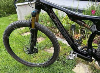 Used Orbea OIZ M10 TR 2020 2020 Mountainbike, Black, 29 — image 11 of 12