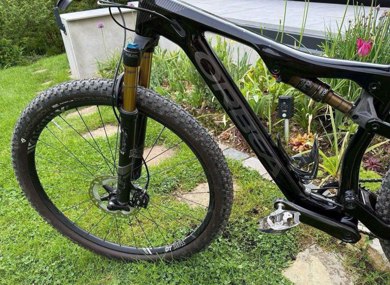 Used Orbea OIZ M10 TR 2020 2020 Mountainbike, Black, 29 — image 11 of 12
