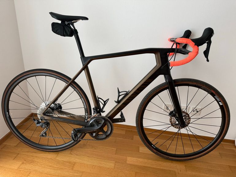 Used Canyon Grail CF SL 8.0 2018 2018 Road & Gravel, Schwarz — image 1 of 7