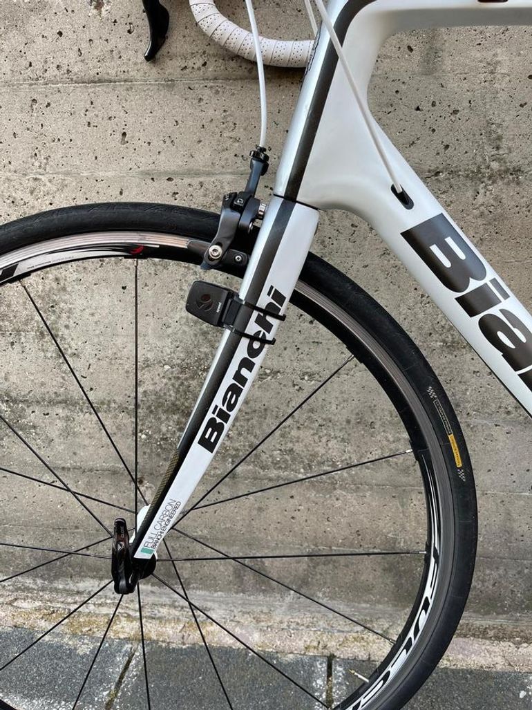 Used Bianchi Infinito Shimano Ultegra 2013 Road & Gravel, Light Gray — image 5 of 16