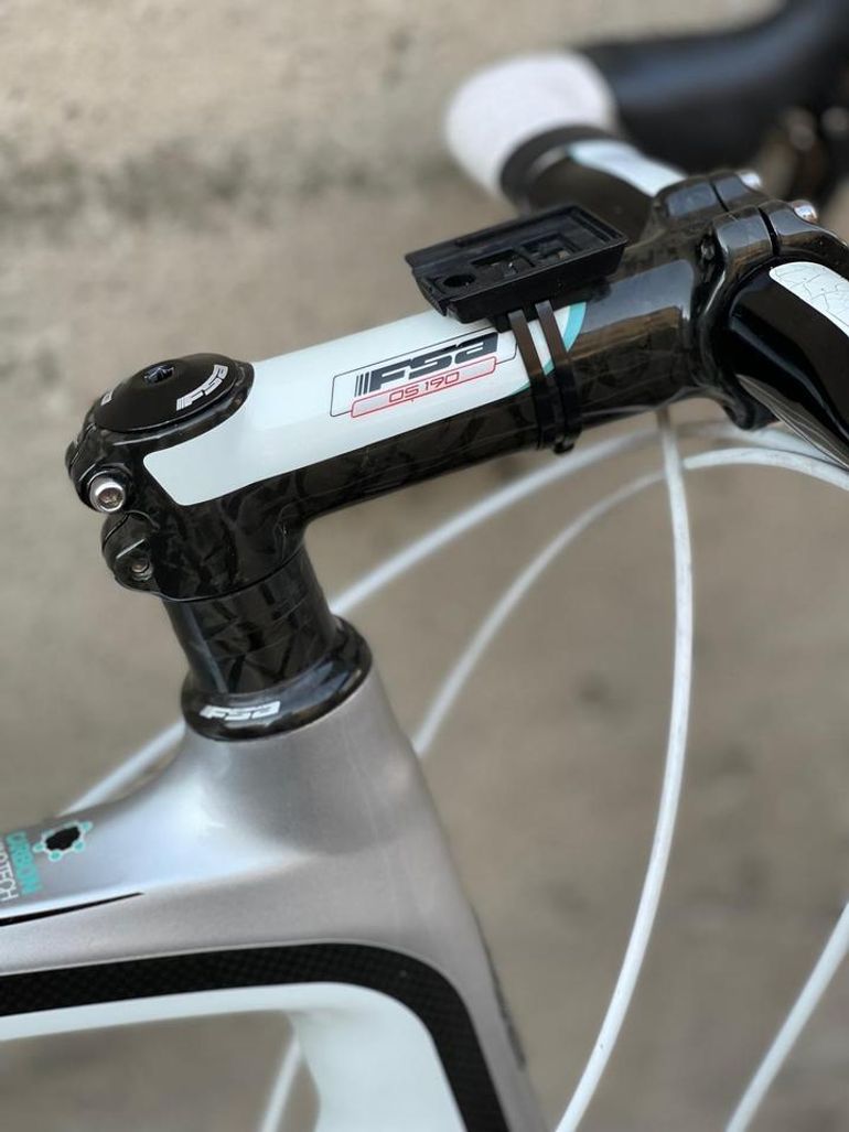 Used Bianchi Infinito Shimano Ultegra 2013 Road & Gravel, Light Gray — image 10 of 16