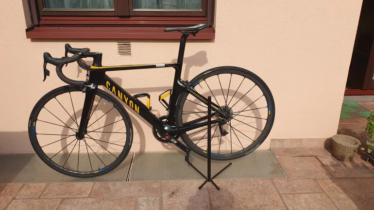 Used Canyon Aeroad CF SLX 8.0 2018 Road & Gravel — image 2 of 10