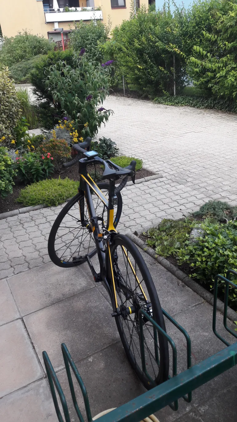Used Canyon Aeroad CF SLX 8.0 2018 Road & Gravel — image 4 of 10
