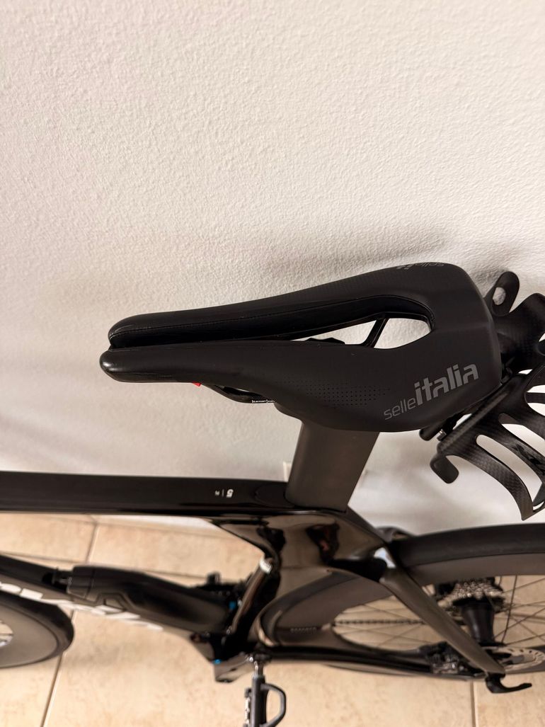 Used Cervélo P5 Shimano Dura Ace Di2 2025 Road & Gravel, Black — image 9 of 18