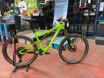 Used Santa Cruz Blur 4 Carbon C Sram Eagle 2024 Ruote Carbon 2024 MTB