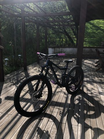 Used Giant Trance, Advanced 2021 2021 Mountainbike, Blue, 27.5 — image 1 of 6