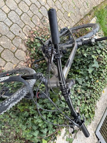 Used Trek Procaliber 9.8 SL 2018 2018 Mountainbike, Light Gray, 27.5, 29 — image 4 of 14
