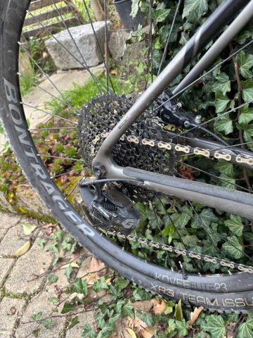 Used Trek Procaliber 9.8 SL 2018 2018 Mountainbike, Light Gray, 27.5, 29 — image 6 of 14