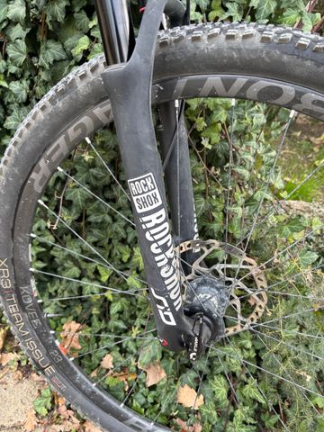 Used Trek Procaliber 9.8 SL 2018 2018 Mountainbike, Light Gray, 27.5, 29 — image 7 of 14