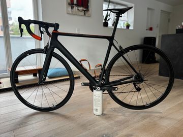 Brugt Canyon Ultimate CF EVO 2018 Road & Gravel — billede 2 af 14