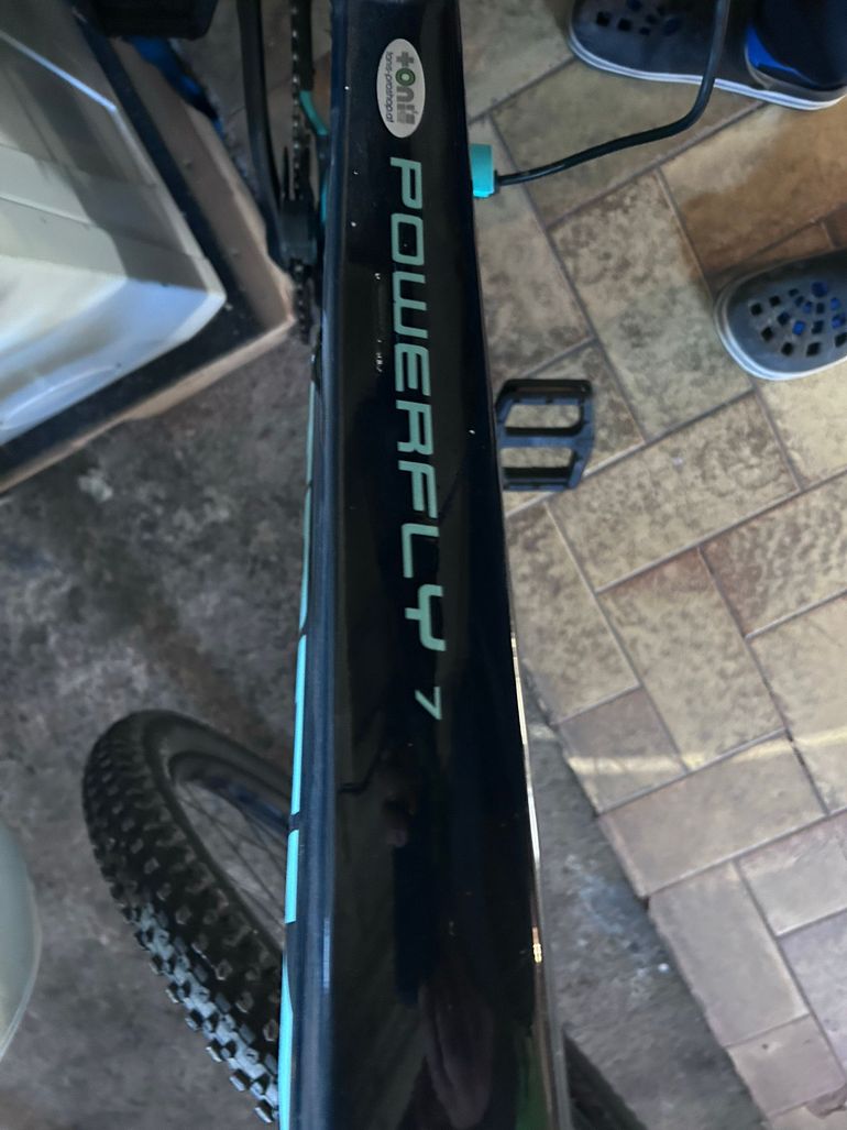 Used Trek Powerfly+ Shimano Deore XT 2023 Mountainbike — image 11 of 12