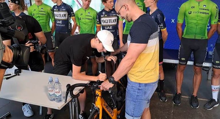 Used Specialized Venge With The Signature Of Tadej Pogacar 2017 Road & Gravel, Black — image 7 of 8