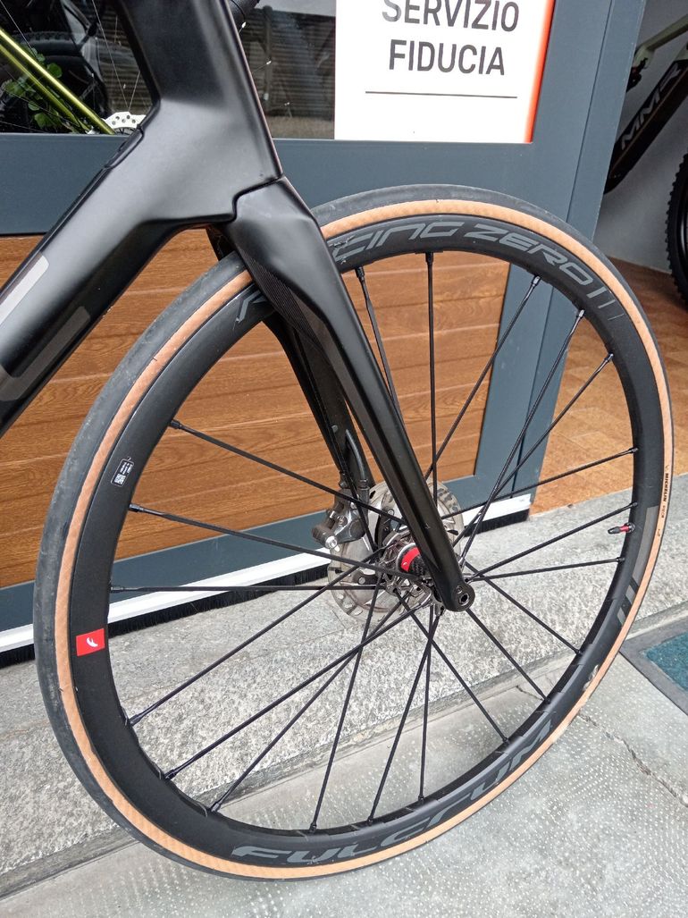 Used BMC Teammachine Shimano Ultegra Di2 2022 Road & Gravel — image 4 of 5