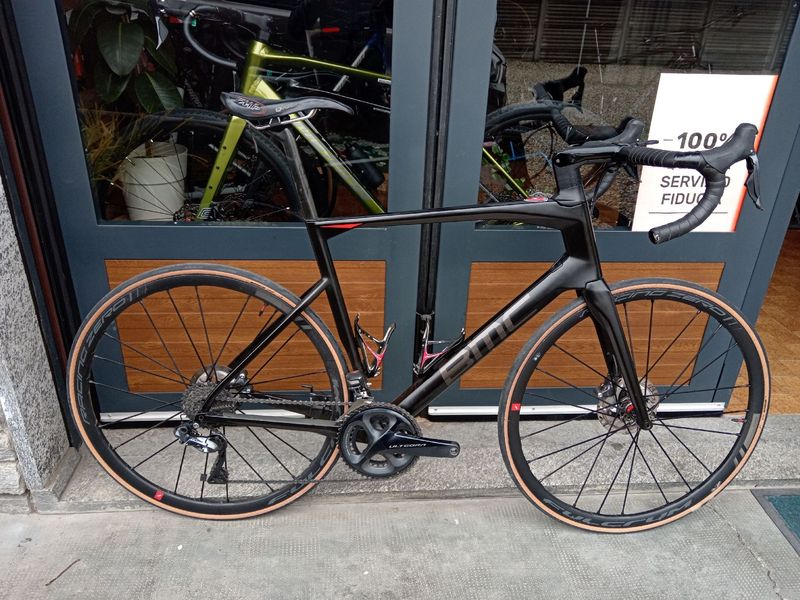 Used BMC Teammachine Shimano Ultegra Di2 2022 Road & Gravel