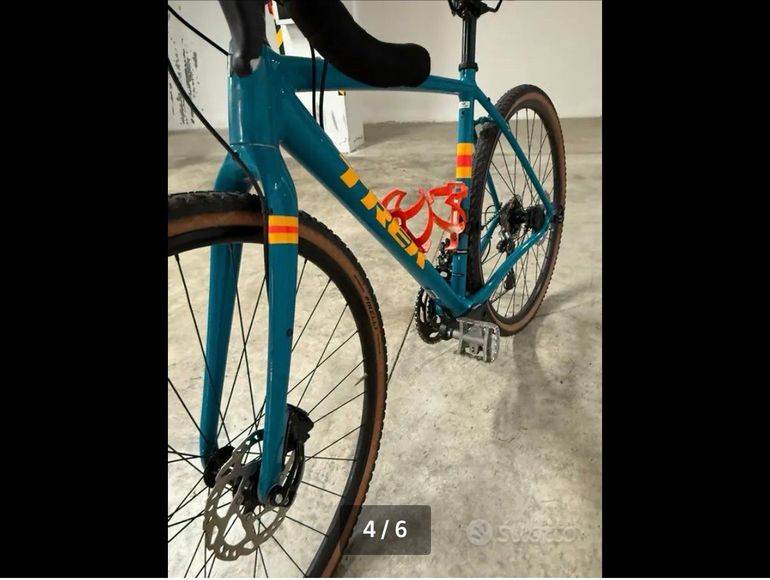 Used Trek Checkpoint Shimano GRX 2021 Road & Gravel, Blue — image 3 of 6