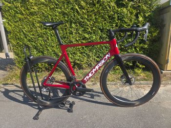 Thompson, Grammont Ultegra Disc Di2 12 Speed Double