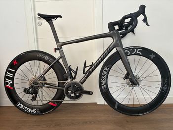 Specialized, Tarmac SRAM Rival eTap AXS