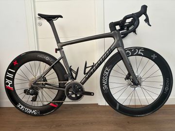 Used Specialized Tarmac SRAM Rival eTap AXS 2025 Road & Gravel, Light Gray — image 1 of 3