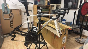 Used Intropy Intropy Custom Shimano Dura Ace Di2 2025 Road & Gravel, White — image 3 of 11