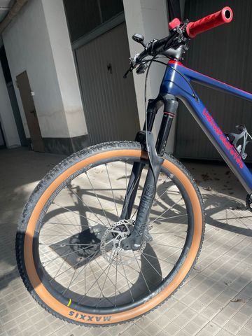 Used Sants Custom SRAM GX 2020 Mountainbike, Blue, 29 — image 6 of 10