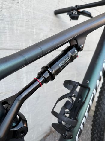 Used Specialized Epic Comp 2022 2022 Mountainbike — image 8 of 13