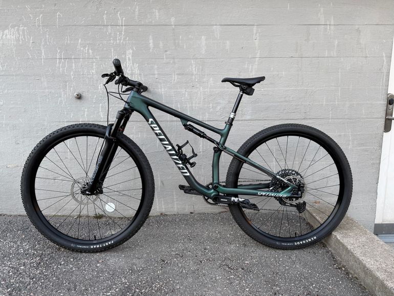 Used Specialized Epic Comp 2022 2022 Mountainbike — image 4 of 13