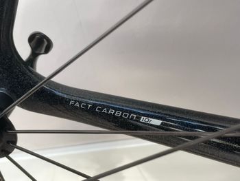 Used Specialized Tarmac Shimano Ultegra 2016 Road & Gravel, Black — image 5 of 10