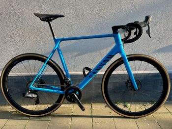 Canyon, Ultimate CF SL 8 Disc eTap 2021
