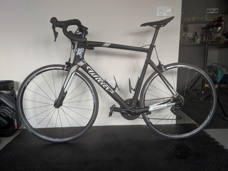 Used Wilier Gtr team Shimano 105 2020 Road & Gravel, Black — image 1 of 9