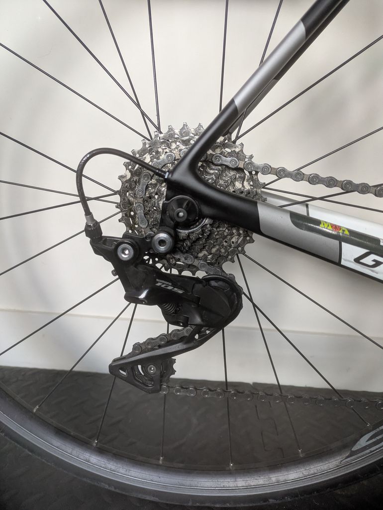 Used Wilier Gtr team Shimano 105 2020 Road & Gravel, Black — image 5 of 9