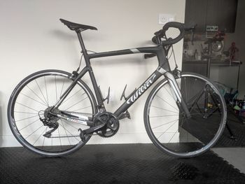 Used Wilier Gtr team Shimano 105 2020 Road & Gravel, Black — image 2 of 9