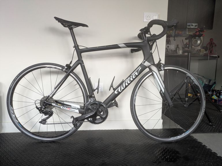 Used Wilier Gtr team Shimano 105 2020 Road & Gravel, Black — image 2 of 9