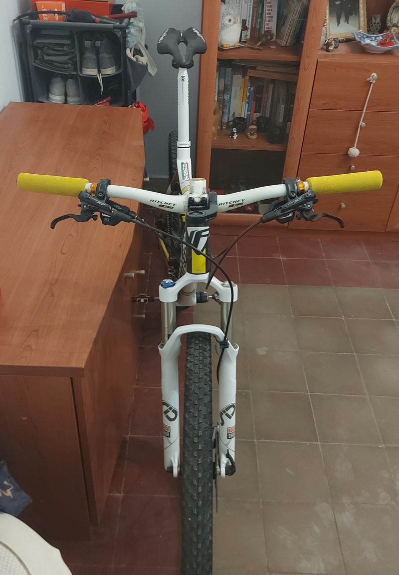 Used FRW Eldorado 2016 Mountainbike, White, 26 — image 4 of 5