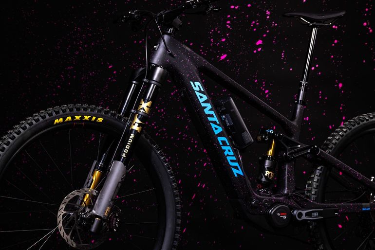 Used Santa Cruz Bullit Podium 2026 2026 Mountainbike, Black, 29, 27.5 — image 1 of 8