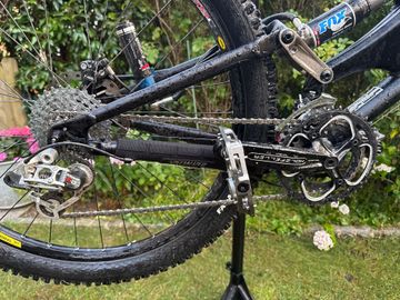 Used Specialized enduro Custom SRAM XX1 Eagle 2007 Mountainbike, Light Gray — image 3 of 11