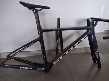 Used Scott Addict RC Ultimate 2024 Frameset 2024 Road & Gravel, Blue — image 2 of 6