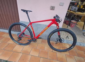 Used Cannondale F-SI HI-MOD THROWBACK VIPER RED 2023 Mountainbike, Red — image 7 of 14