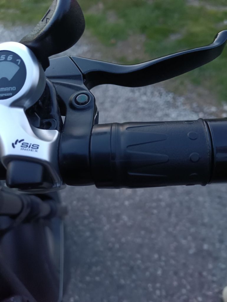 Used Engwe Custom Shimano Dura Ace Di2 2024 Mountainbike, Black — image 9 of 10