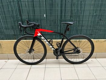 Used Trek Émonda SL 6 Disc Pro 2022 2022 Road & Gravel — image 2 of 8